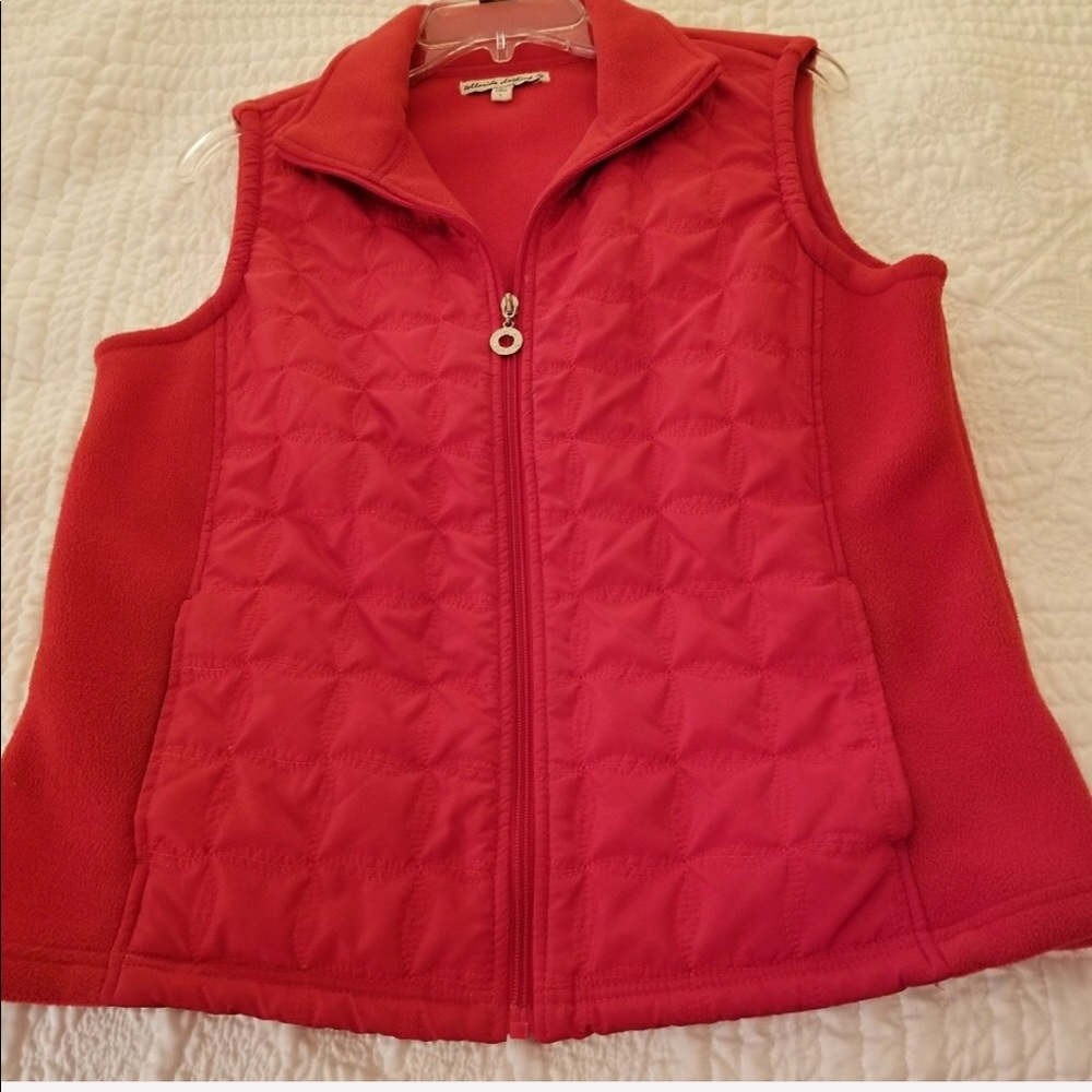 RED VEST - Picture 7 of 8